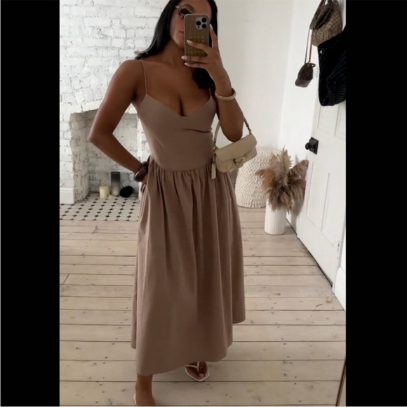 NWT ZARA 2025 collection blogger fav 2025 Dress XS 
🚨FINAL PRICE NO DISCOUNT - Picture 13 of 14